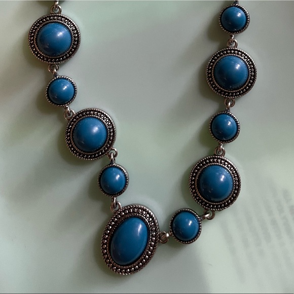 Turquoise and silver necklace - Picture 1 of 1